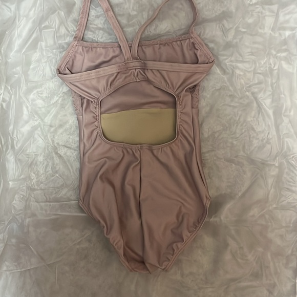 BUNDLE-so danca leotard and theatricals ballet skirt - Picture 3 of 5